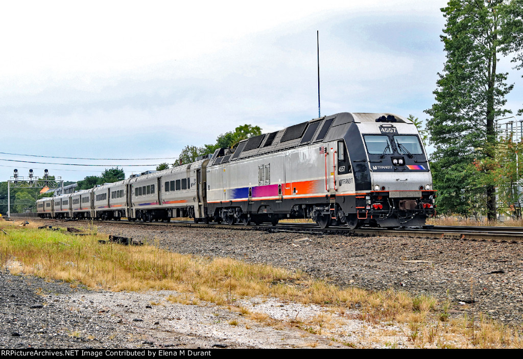 NJT 4557 